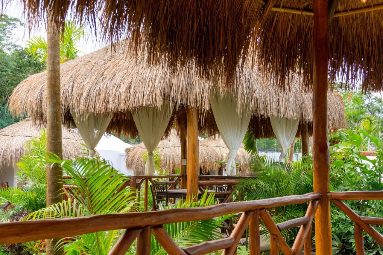 Tsaakik Jungle Hotel & Spa カンクン エクステリア 写真
