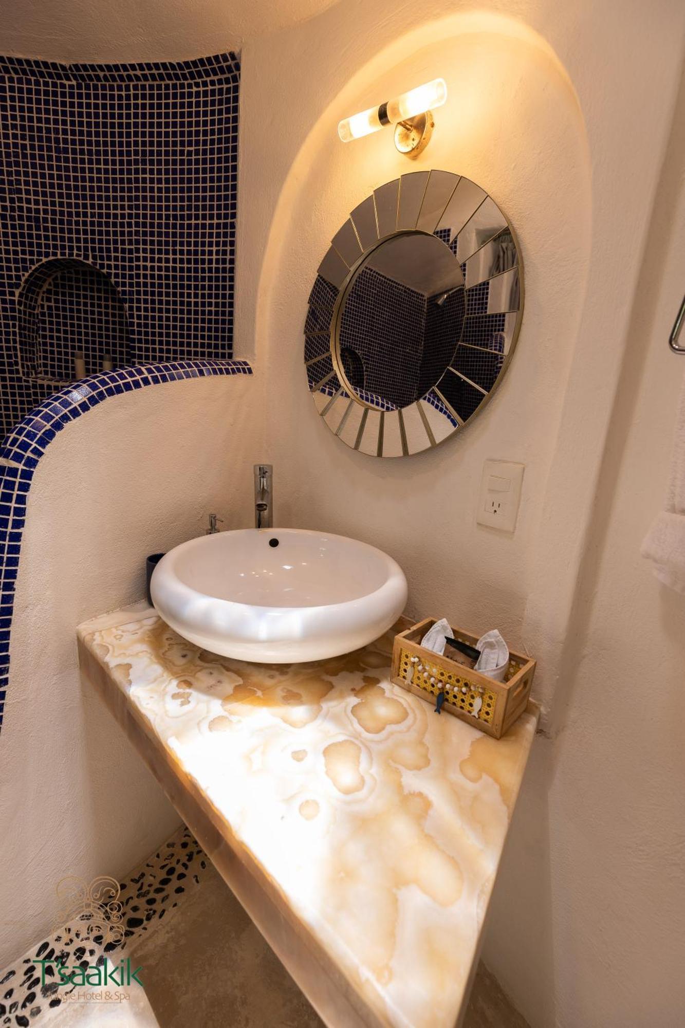 Tsaakik Jungle Hotel & Spa カンクン エクステリア 写真