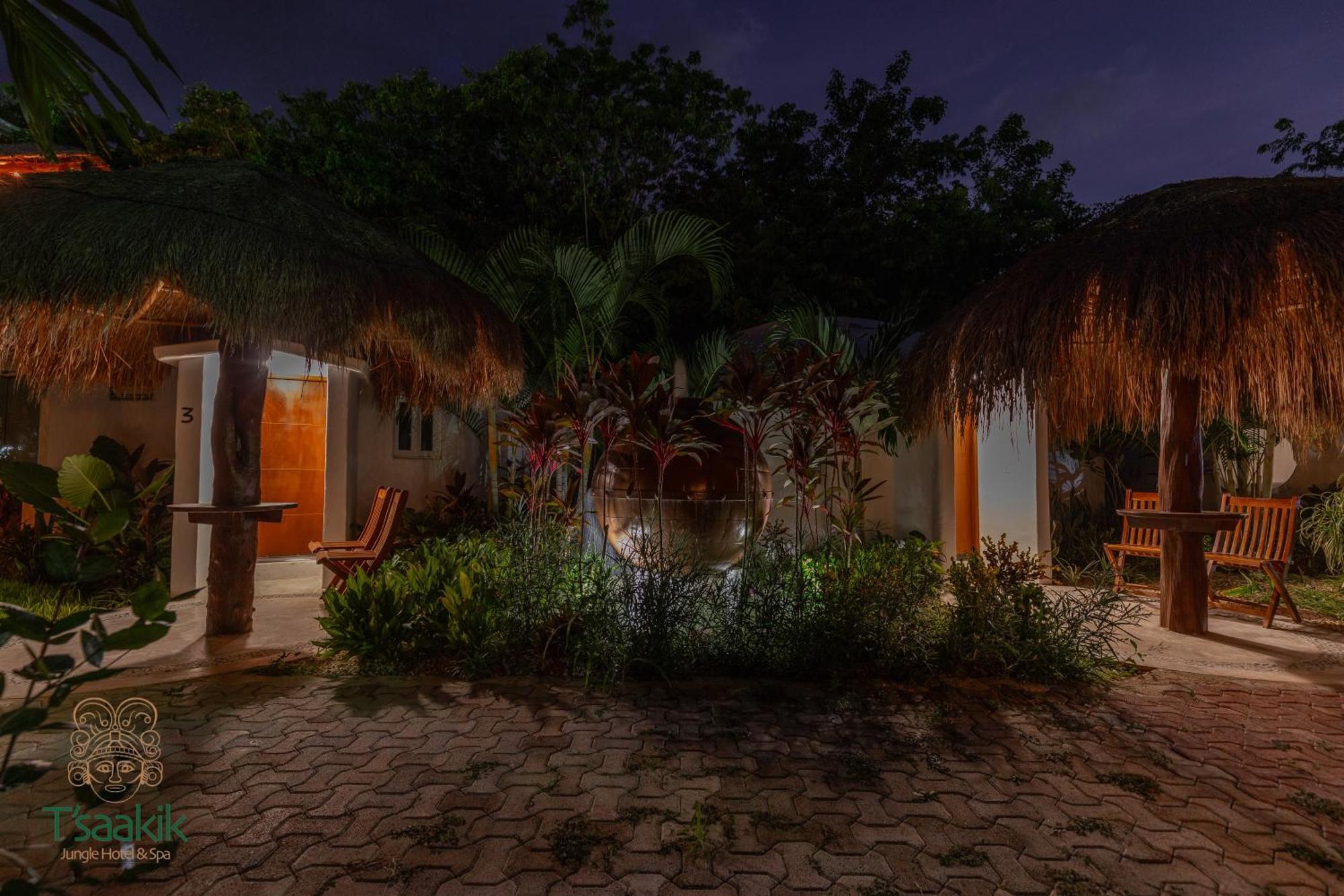 Tsaakik Jungle Hotel & Spa カンクン エクステリア 写真